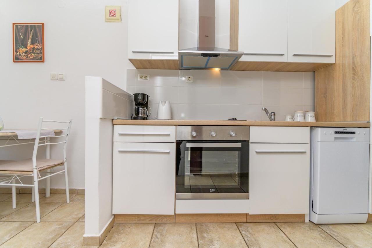 Danica Apartamento Mali Lošinj Exterior foto